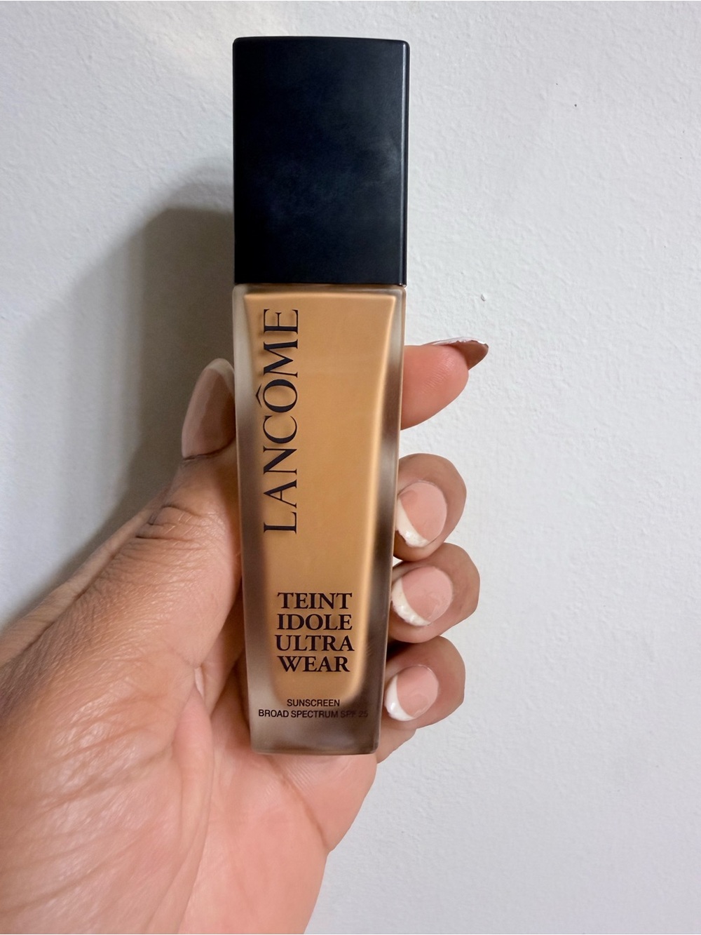 Lancôme Teint Idole Ultra Wear Foundation — Warm Tan Bottle